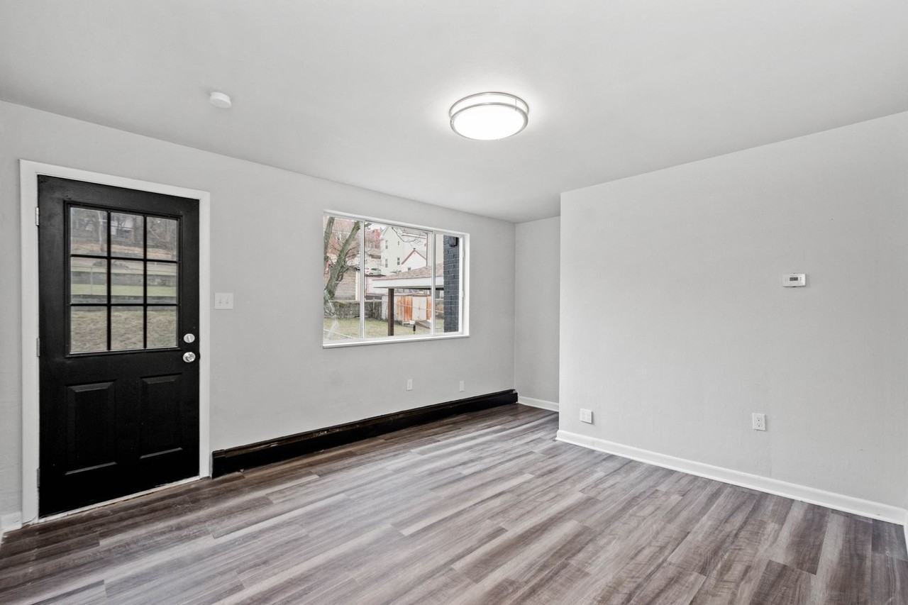 1721 Mount Joseph St - Photo 6 of 27