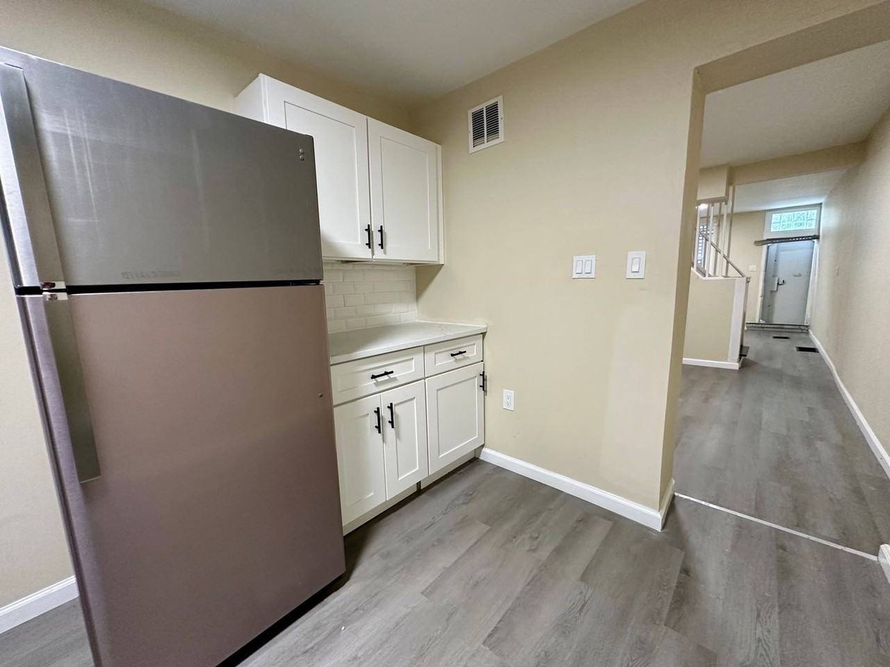 1920 Brunner St - Photo 3 of 13