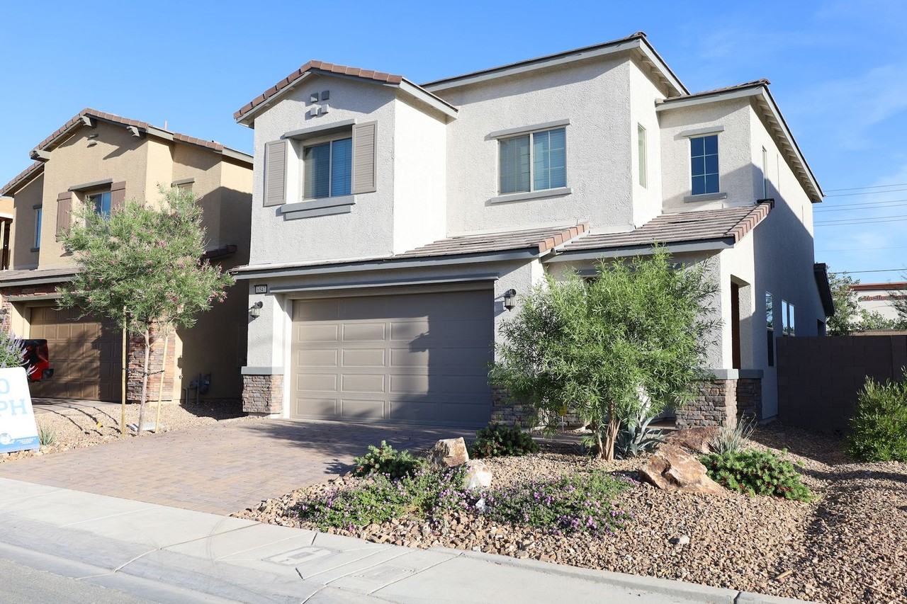 6547 Smithville Ave - Photo 2 of 25