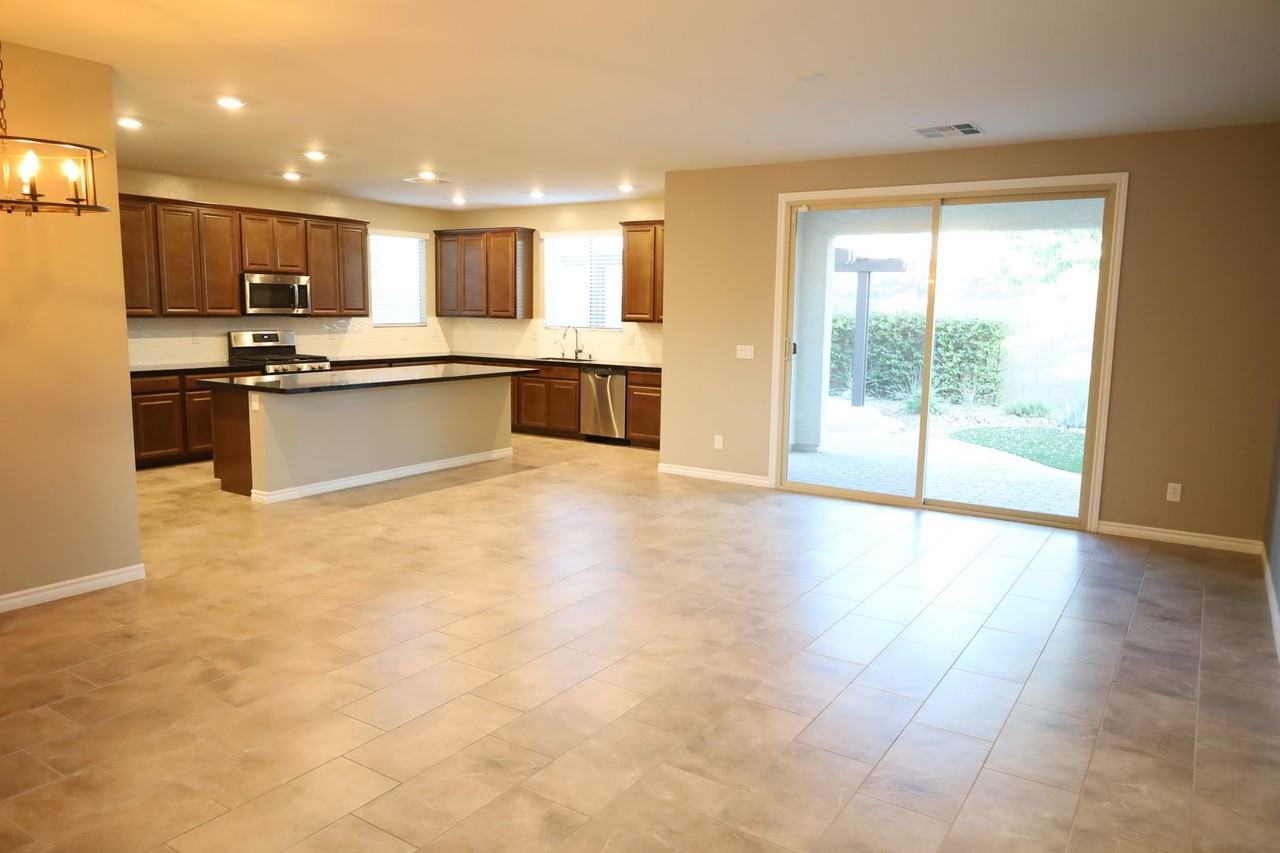 6547 Smithville Ave - Photo 6 of 25