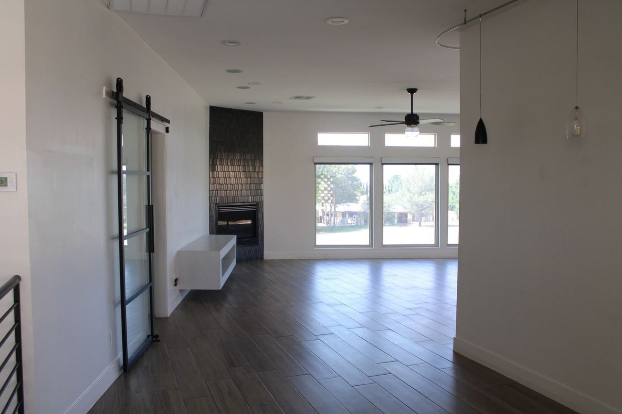 11218 Enid Wilson Ln - Photo 2 of 32