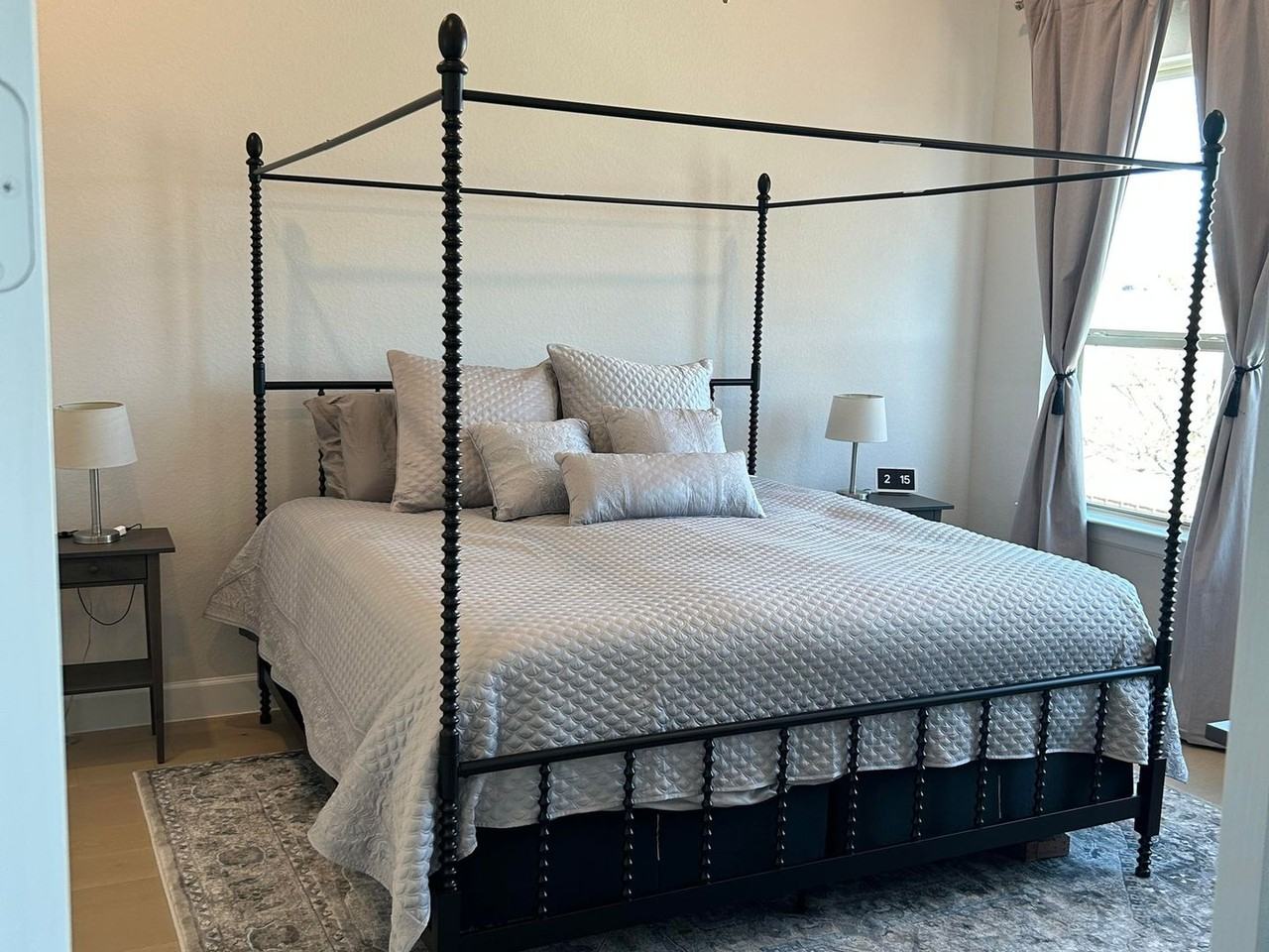 4420 Murphy Ln - Photo 5 of 16