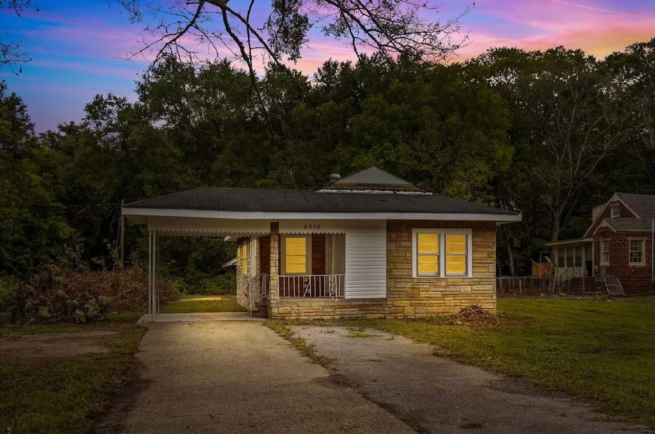 5300 5th St S - Photo 2 of 18