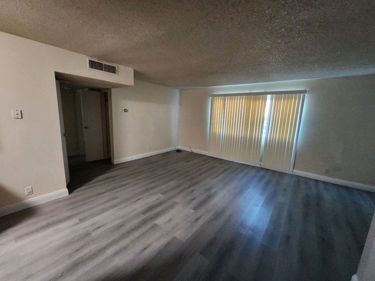 225 E Foster Ave #2 - Photo 3 of 18