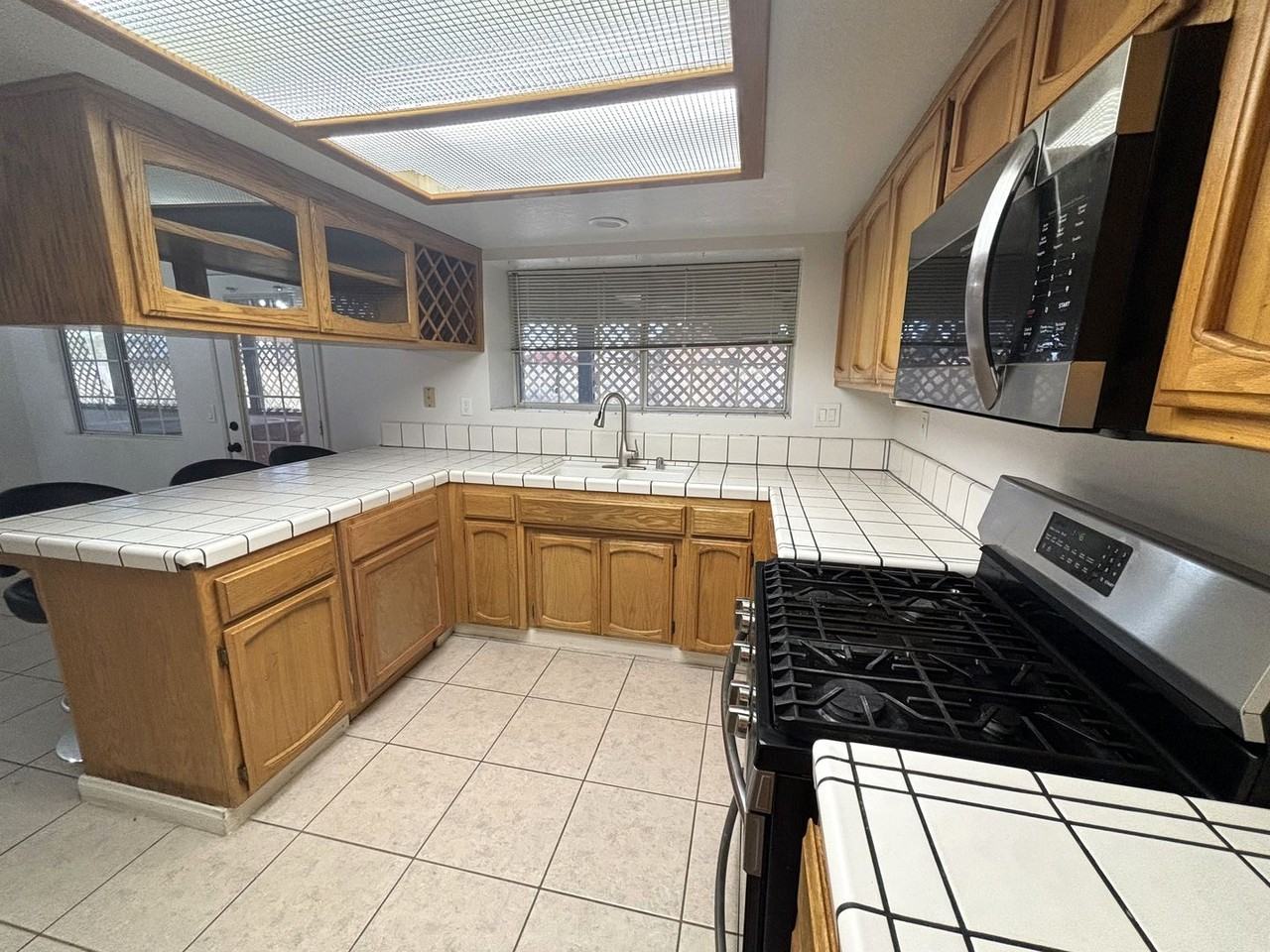 10150 Rea Ave - Photo 6 of 20