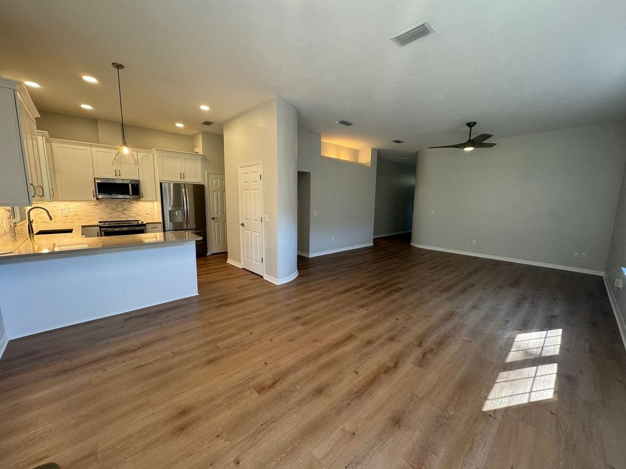 3602 Sw 98th Blvd - Photo 5 of 25