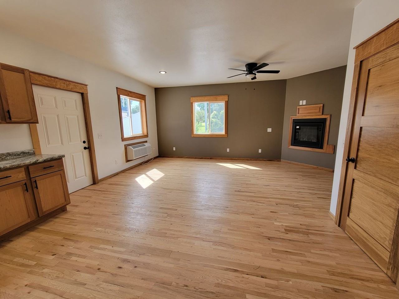Pigeon Falls Lofts - Photo 3 of 50