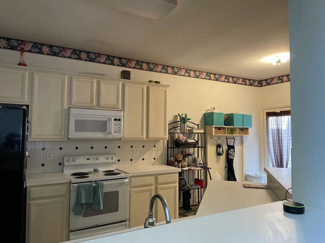 4108 Hedgerow Dr - Photo 7 of 10