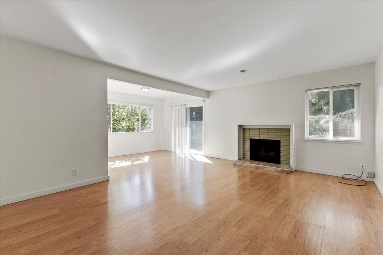 3310 Rio Rd - Photo 6 of 25