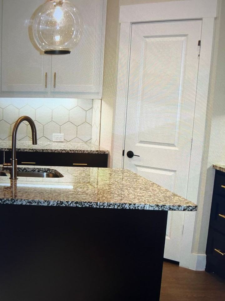 7220 Merlot Pl - Photo 7 of 14