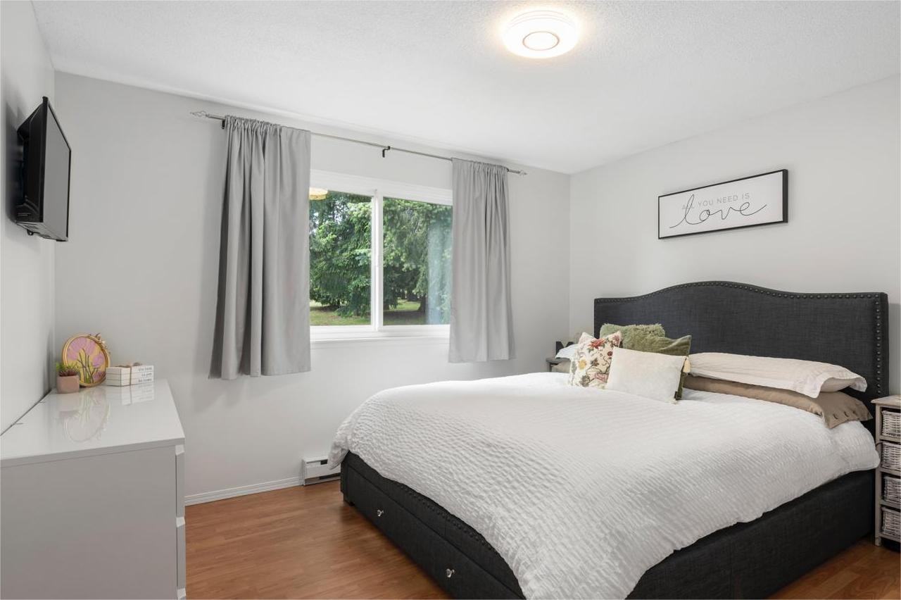 2551 Theresa Terr #1 - Photo 2 of 9