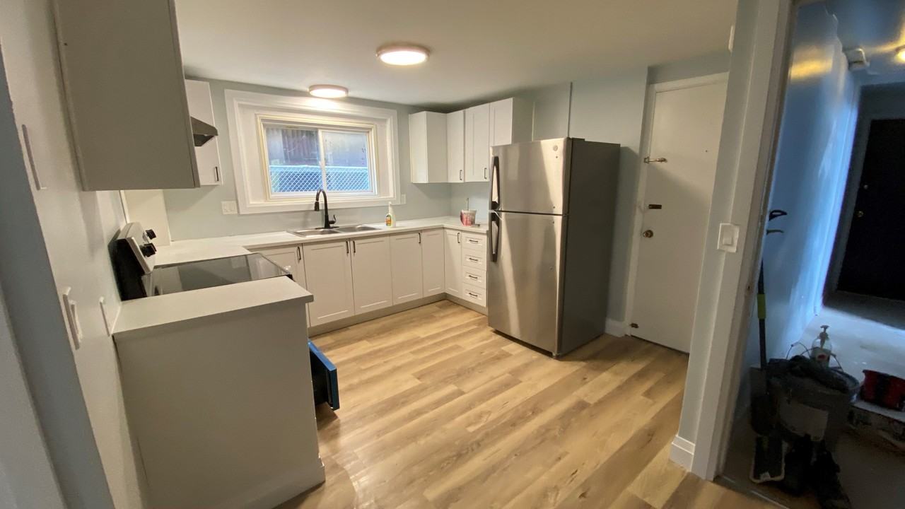 56 Dundas St #2 - Photo 3 of 9