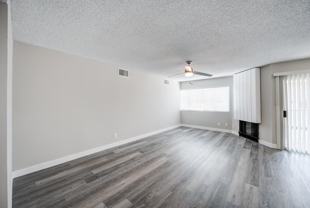 11850 Riverside Dr - Photo 1 of 1