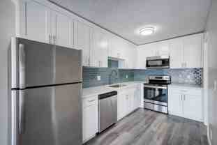 11850 Riverside Dr - Photo 1 of 1