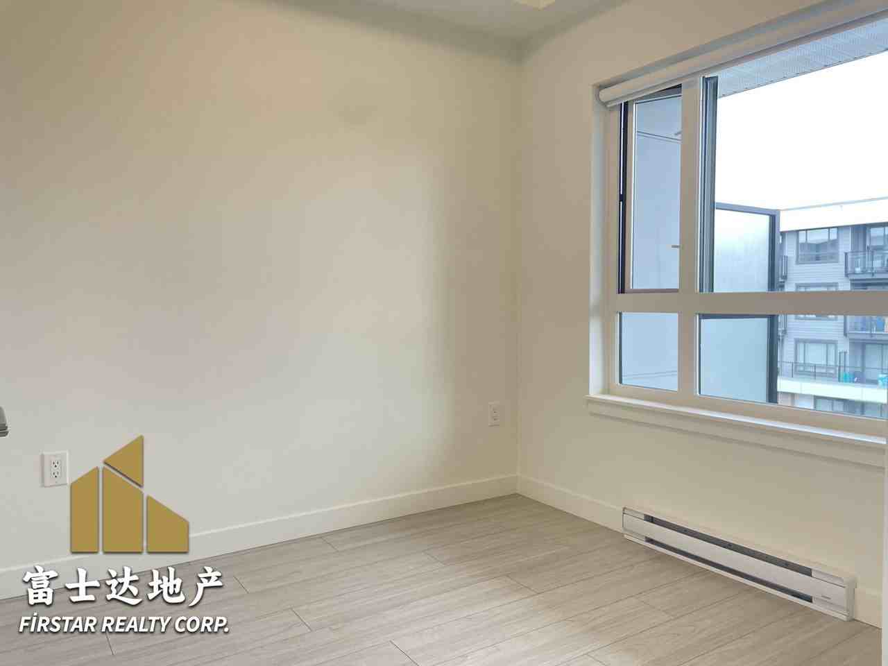 10777 Q5 #1 - Photo 3 of 11