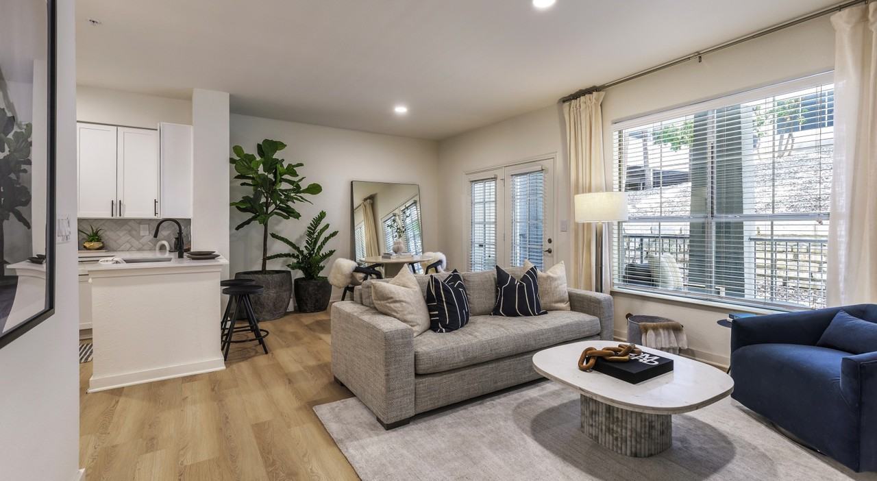 S. 1st Riverside Dr 1406, Austin, TX 78704 1 Bedroom Apartment for