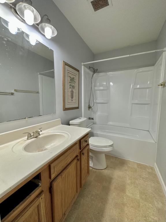 561 Sherman St - Photo 4 of 19