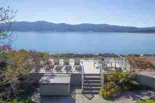 747 Tiburon Blvd - Photo 1 of 1
