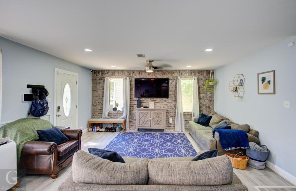 3415 Horseshoe Trl - Photo 4 of 15