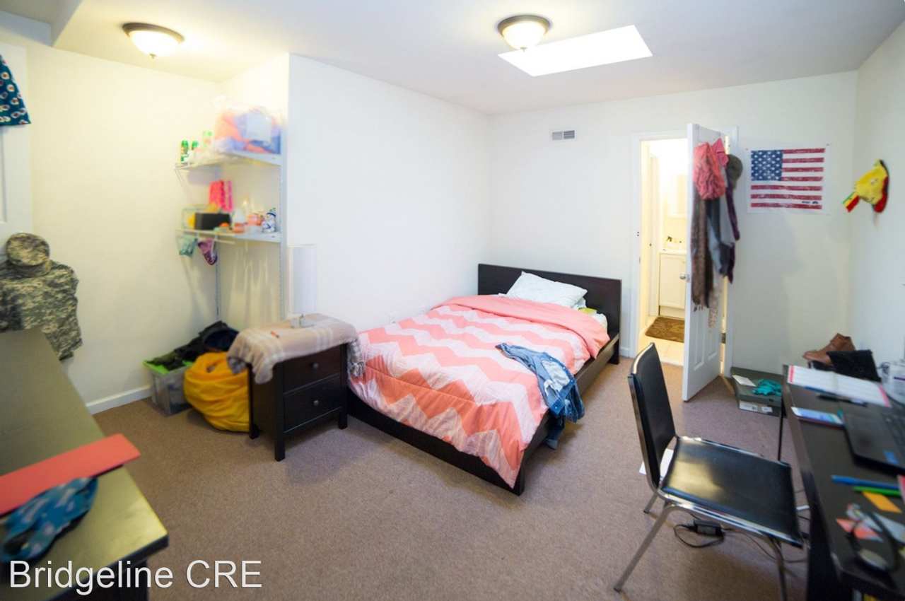 Modern New Luxury Temple Apartments - Photo 3 of 23