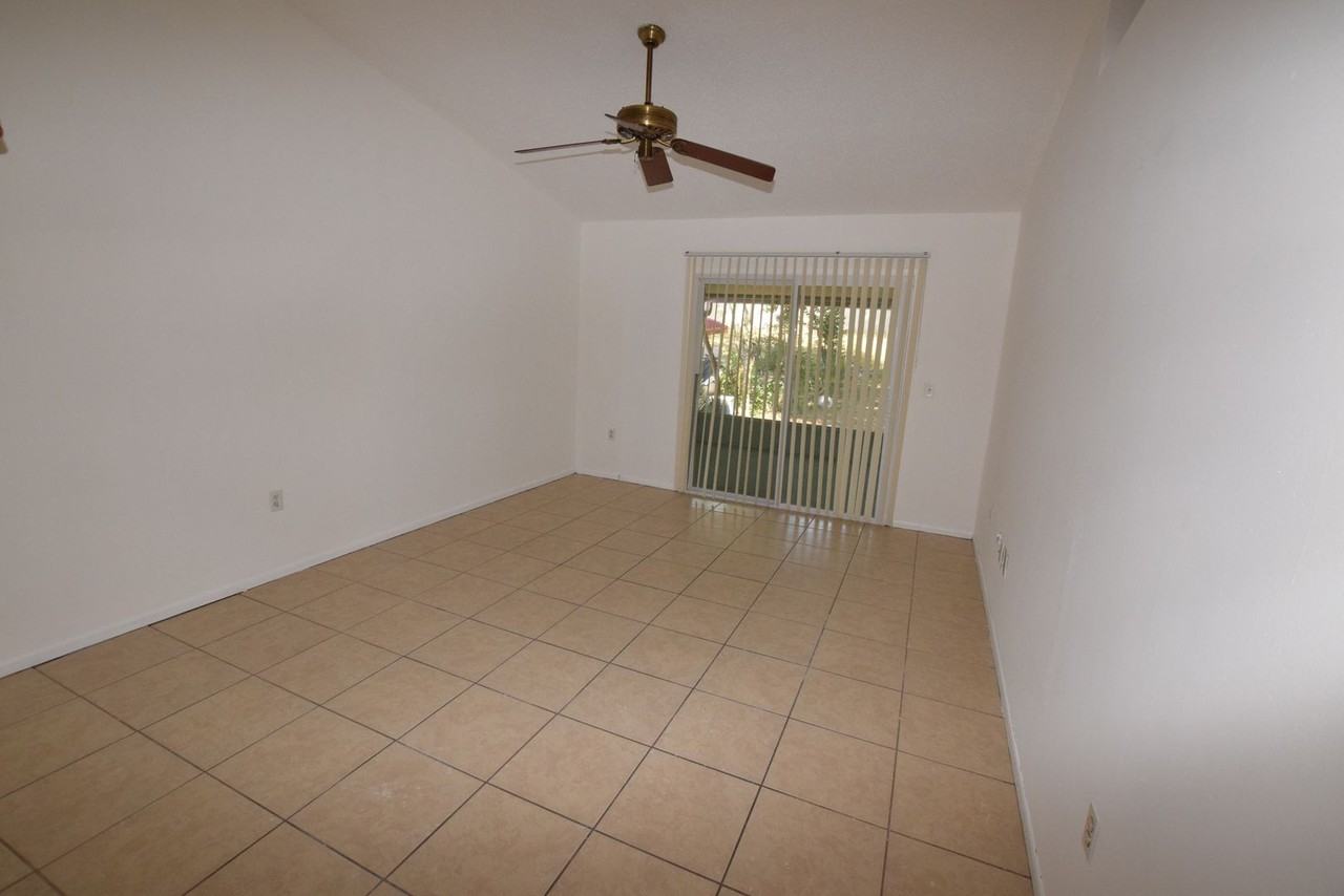 3641 Westland Ct - Photo 6 of 14