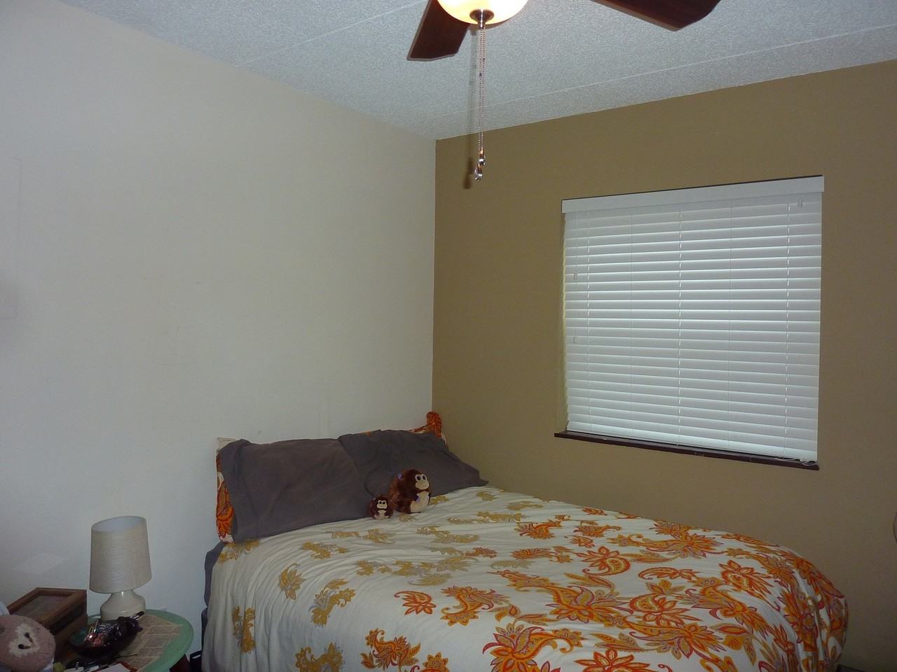 1211 Highland Ave #202 - Photo 7 of 8