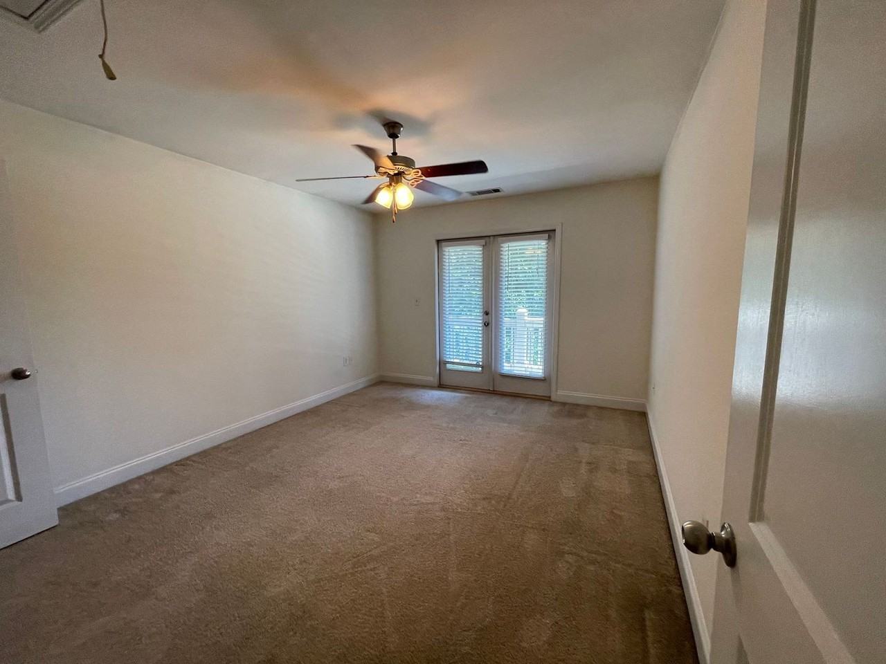 972 Dr Martin Luther King Pkwy - Photo 6 of 14