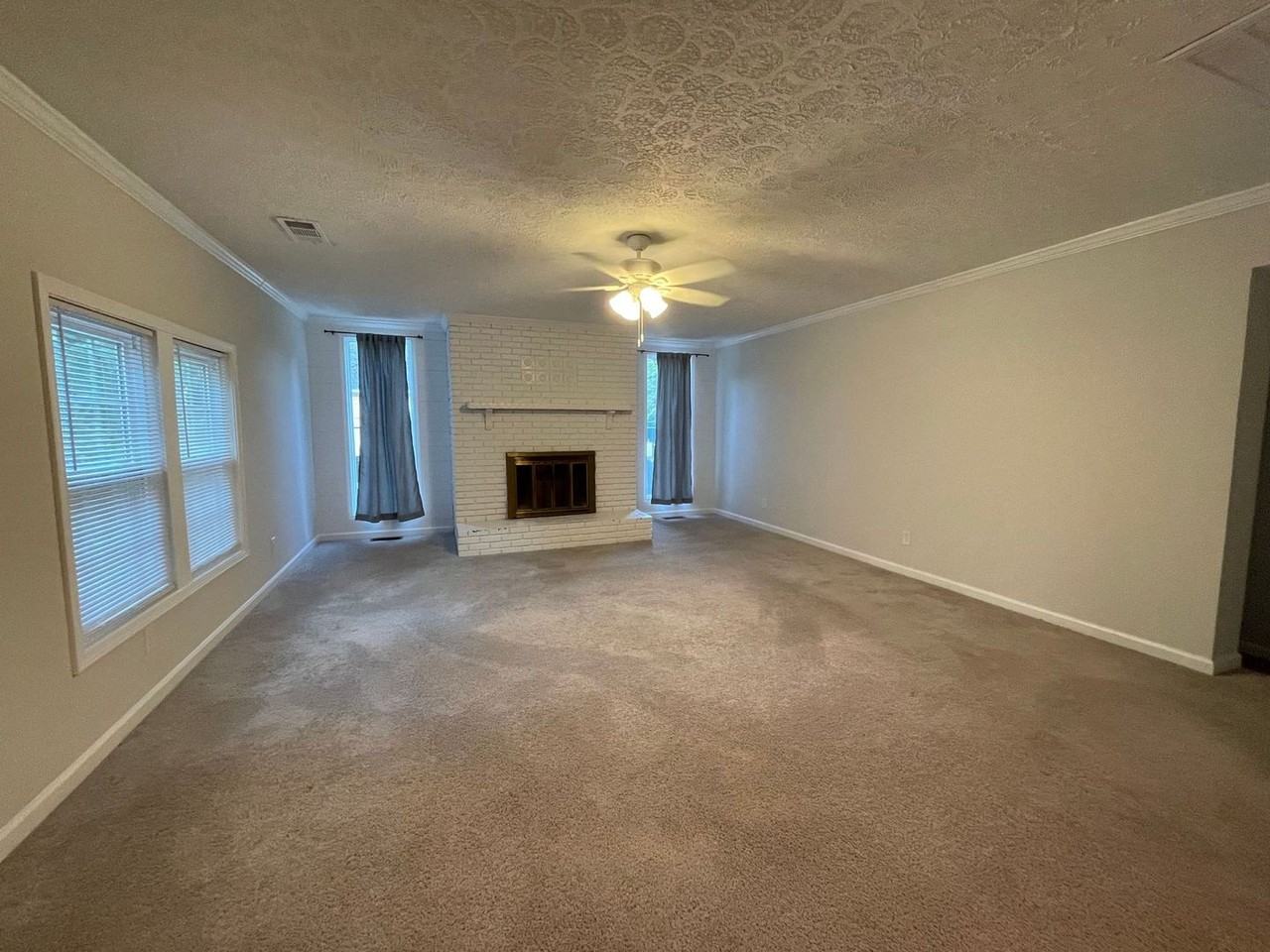 150A Johnson Drive Ext - Photo 2 of 12