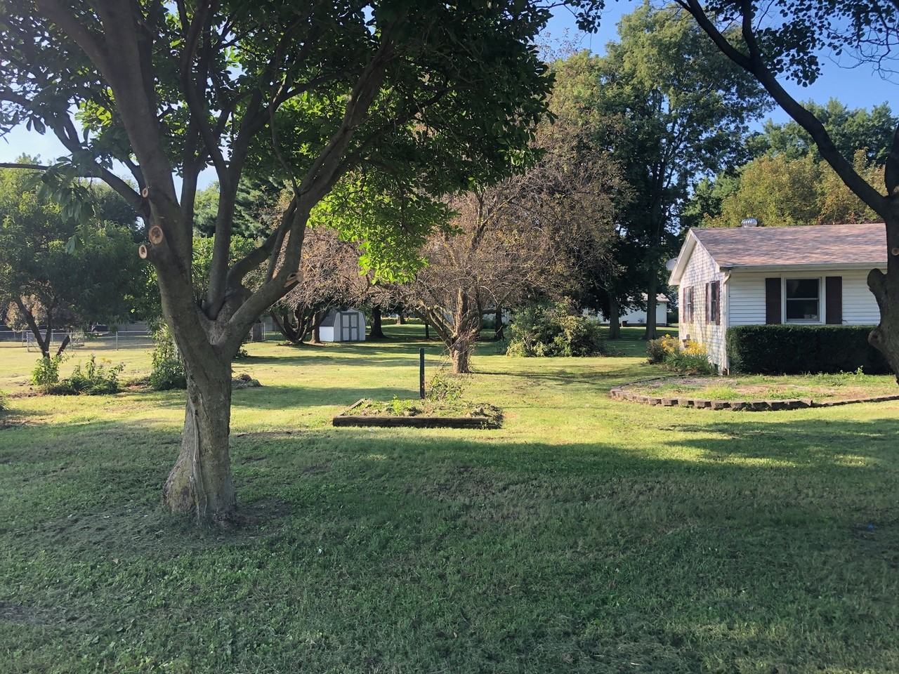 308 Green St - Photo 2 of 11