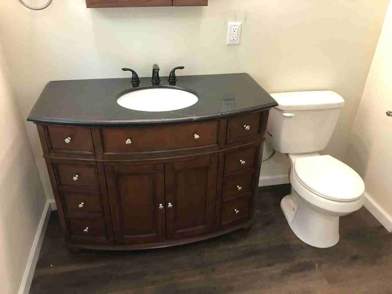 308 Green St - Photo 5 of 11