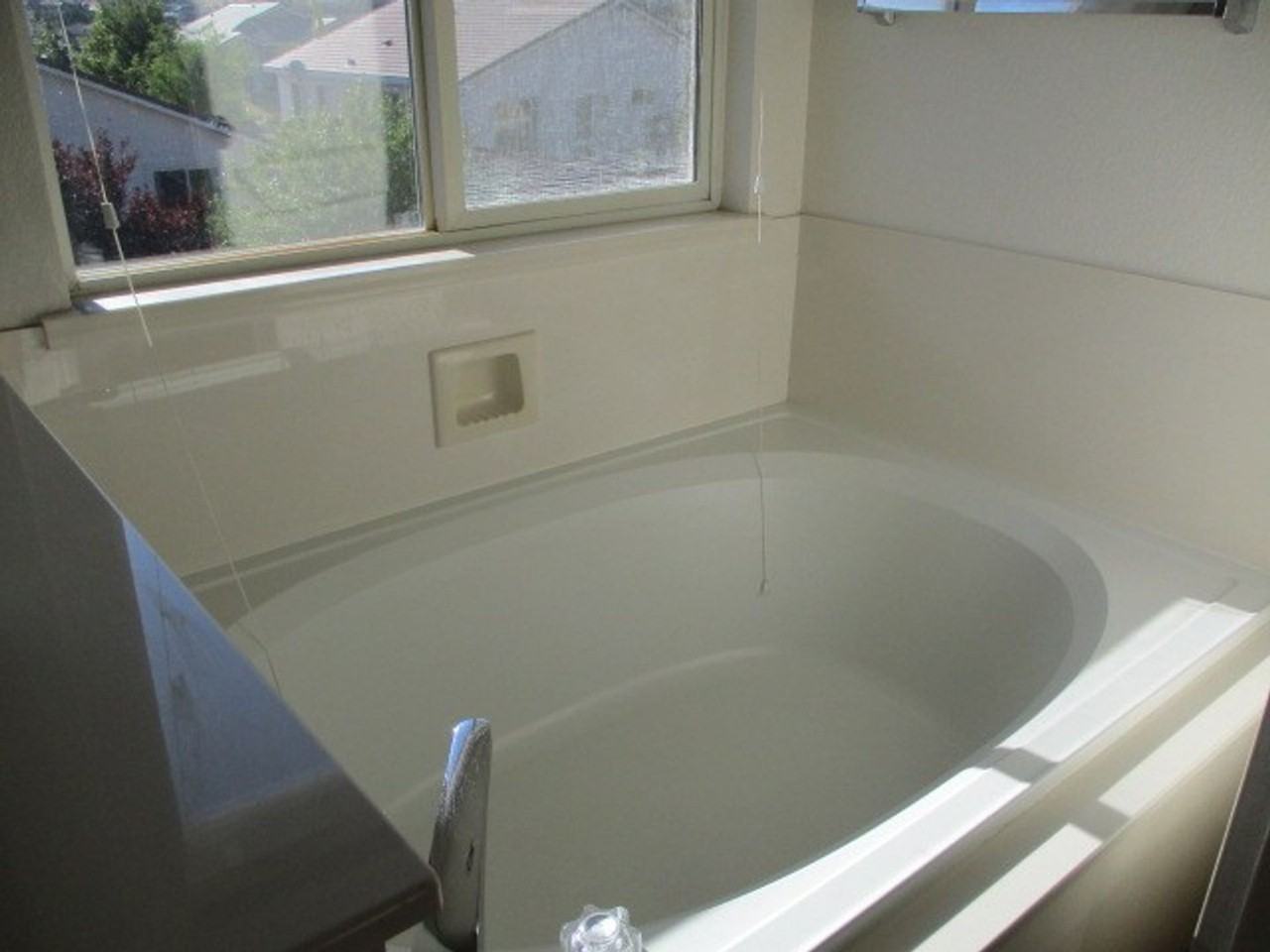 2615 Glen Eagles Dr - Photo 2 of 28