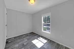 featured image of 207 E Laurel Ln