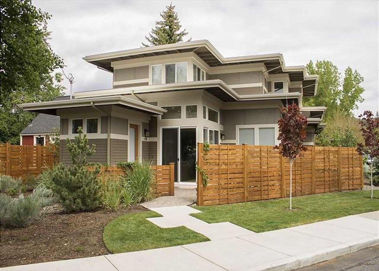 1235 Nw Union St - Photo 2 of 21