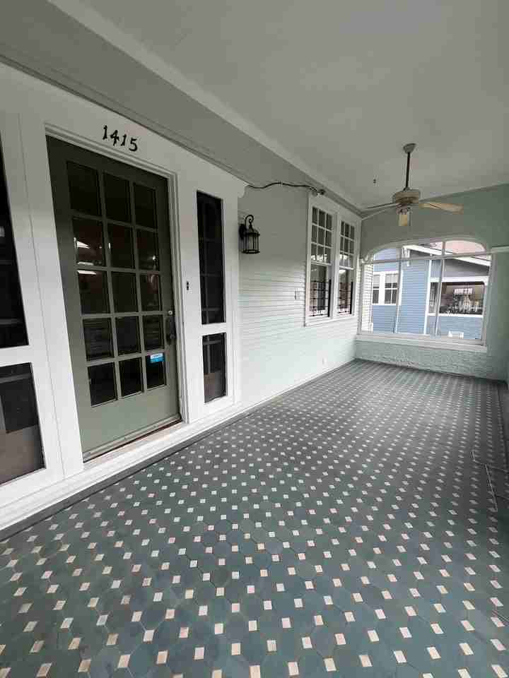 1415 Broadway St - Photo 2 of 12