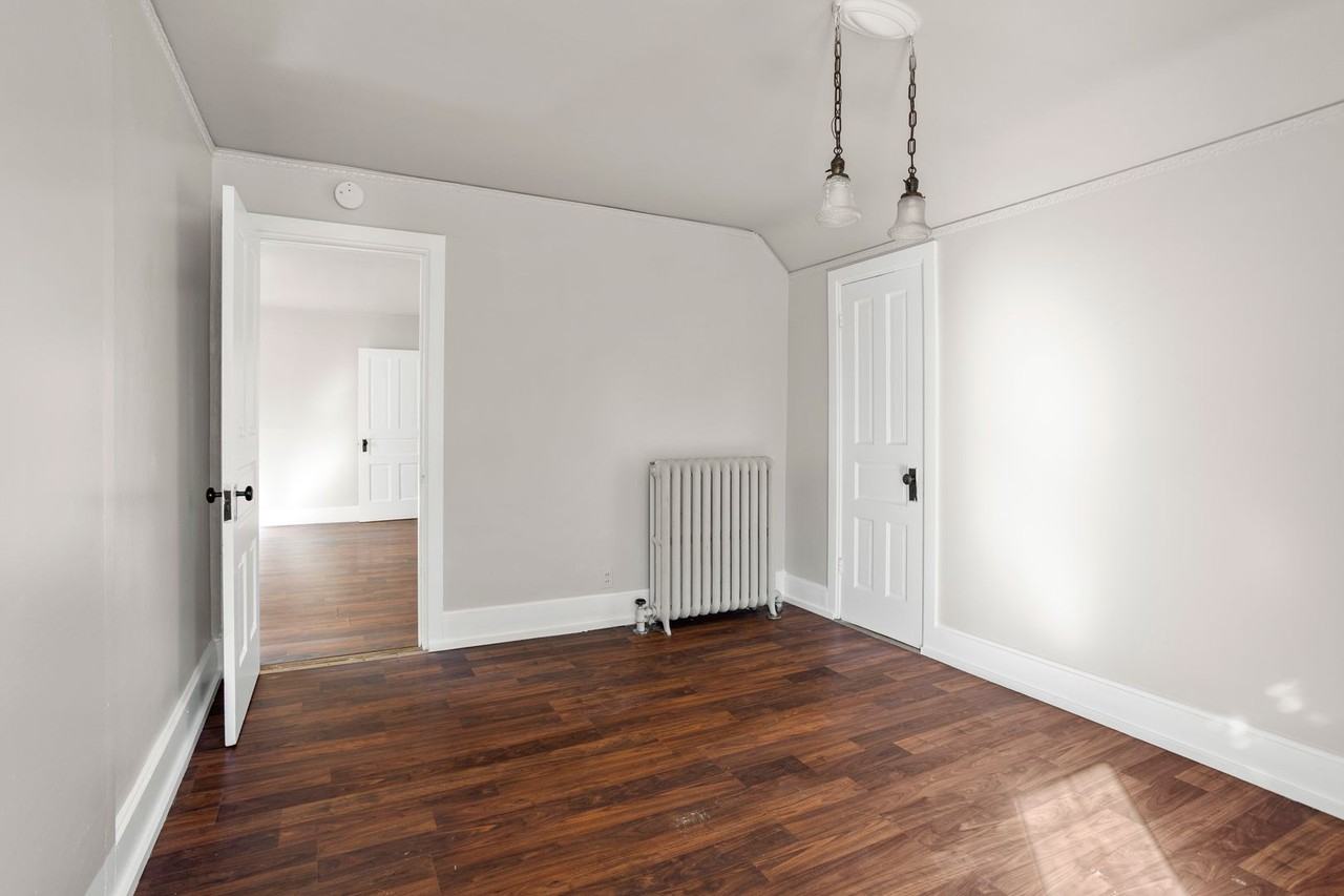 1314 S 12th St - Photo 4 of 20