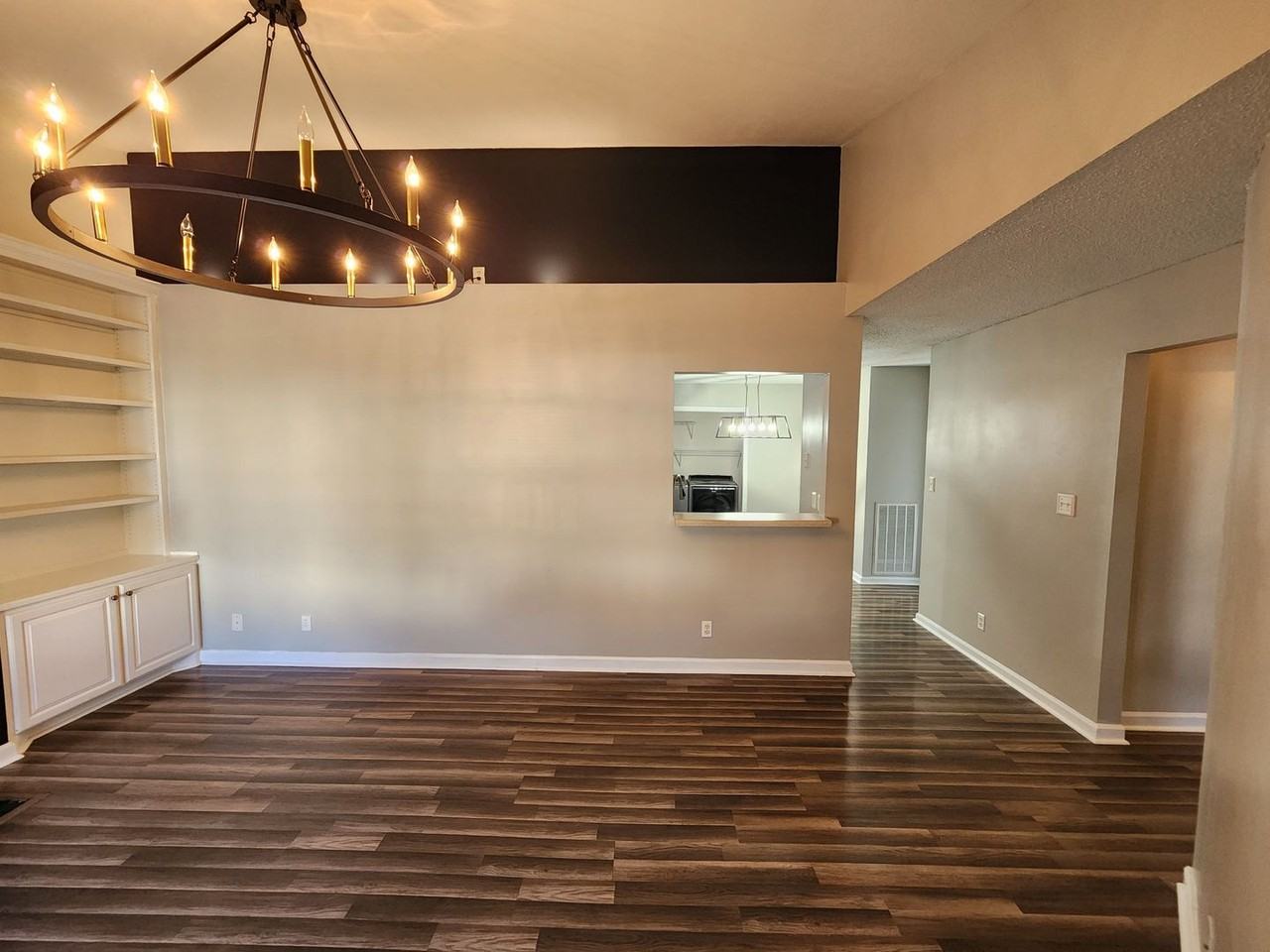 4028 Challis Dr - Photo 4 of 24