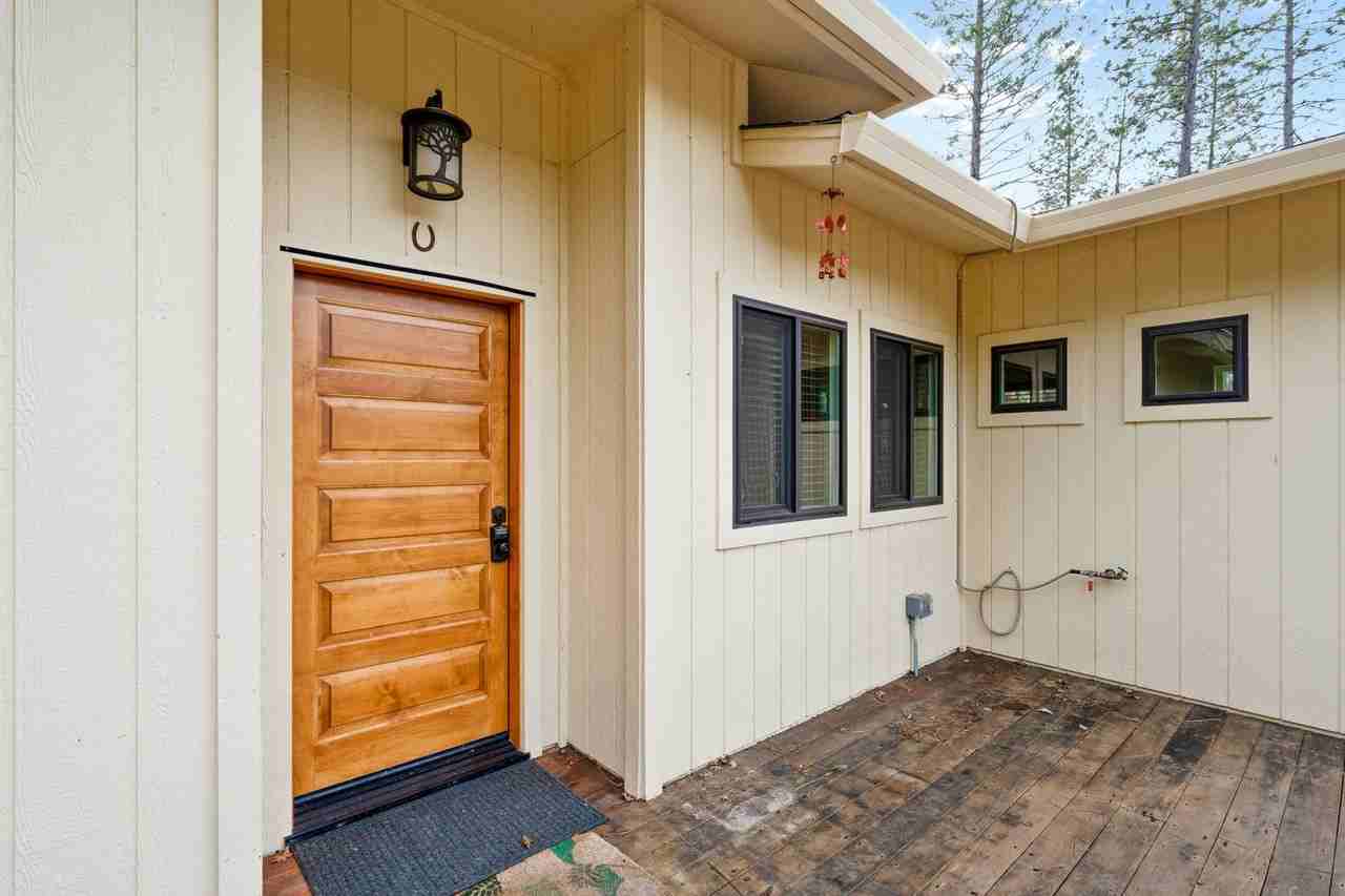 9394 Kelsey Creek Dr W - Photo 2 of 50