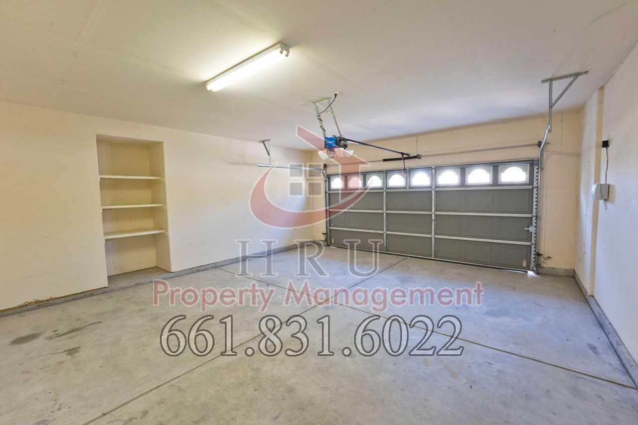 10907 Delicato Ct - Photo 7 of 24
