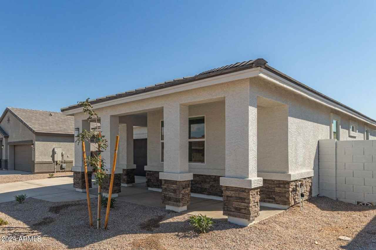 15371 W Smoketree Dr - Photo 6 of 41