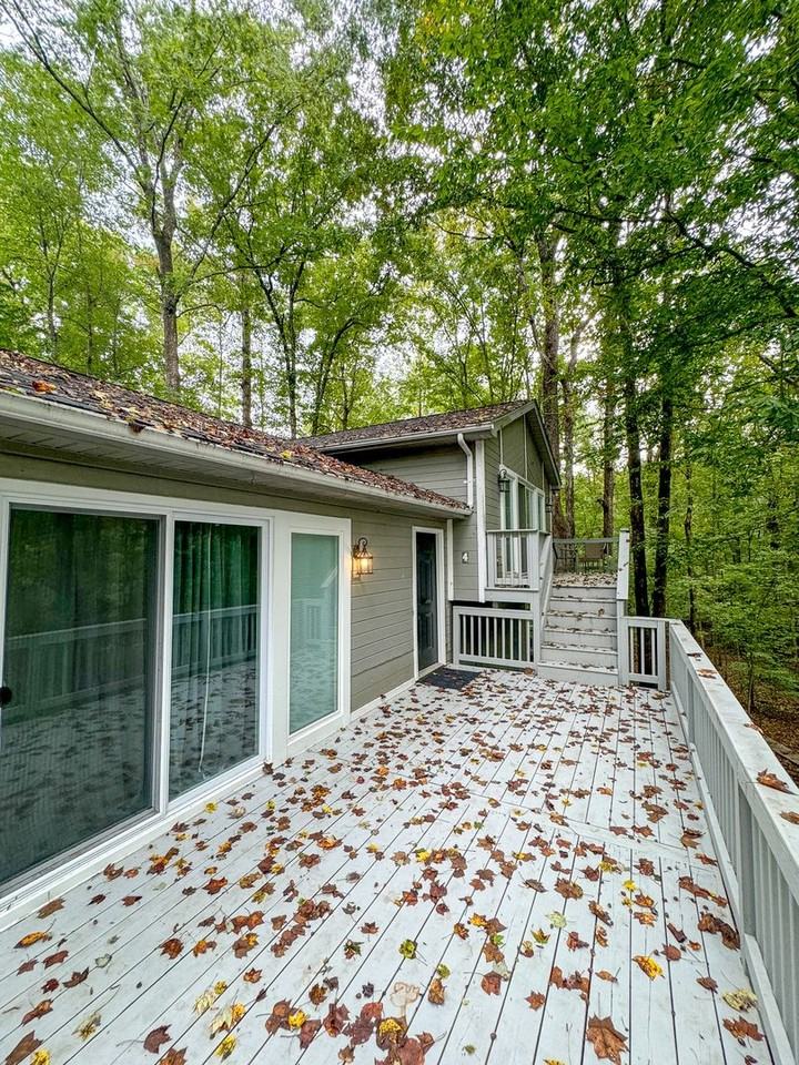 4 Swan Ct - Photo 2 of 18