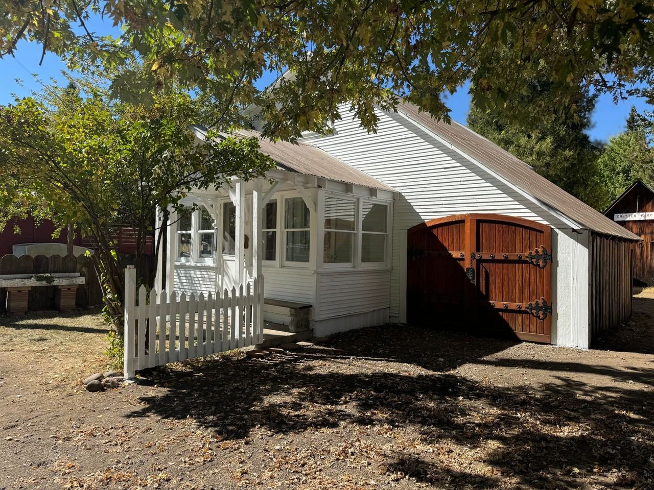 133 Stover Rd - Photo 2 of 33