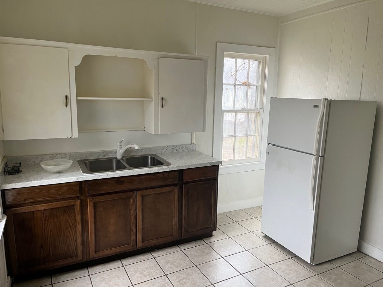 306 W Brook St #BSA - Photo 2 of 7