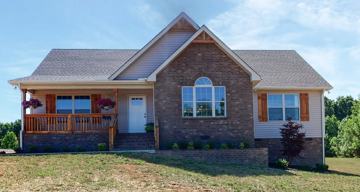 featured image of 270 Claypool Rd