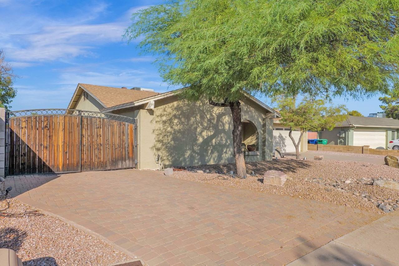 2268 S Orange - Photo 2 of 28