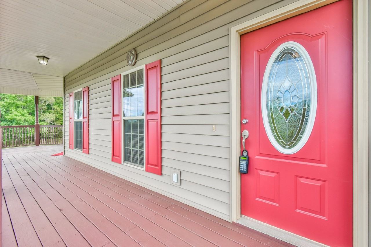 328 Asa Dorsey Rd - Photo 2 of 30