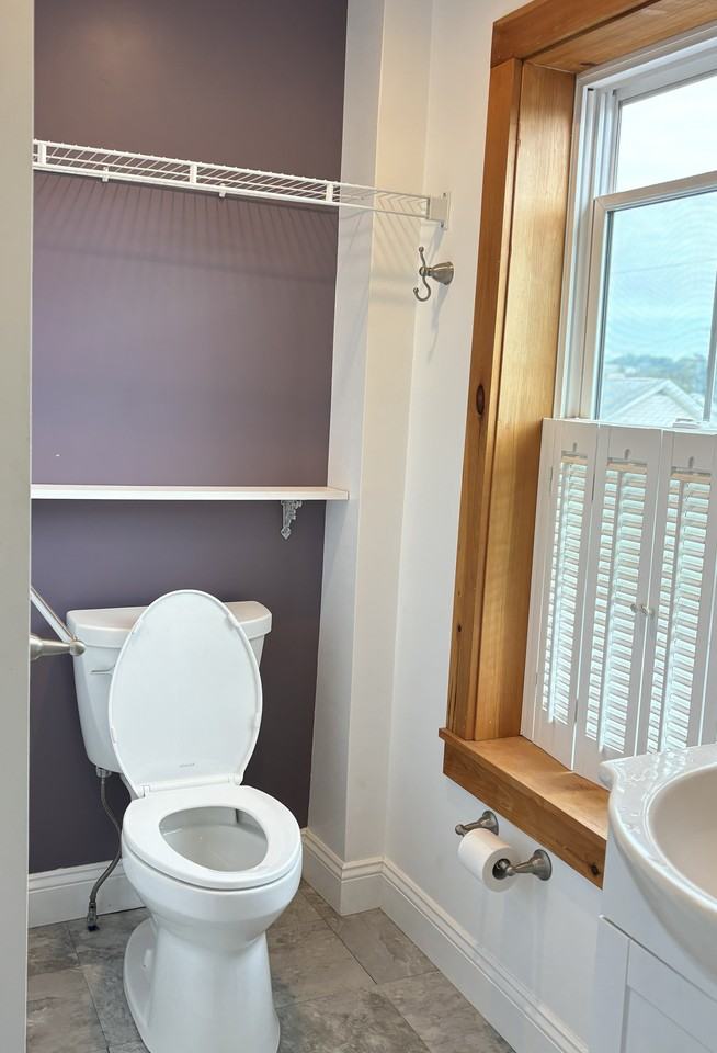 18 Front St #2 - Photo 3 of 10