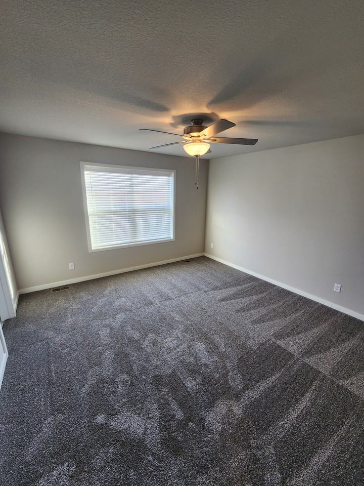 3963 Ne 2nd Ln #NA - Photo 5 of 9