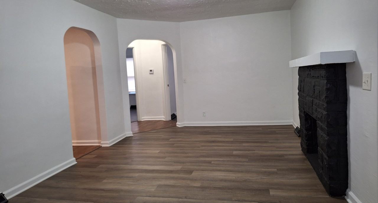 179 N Sylvan Ave #179 - Photo 5 of 5