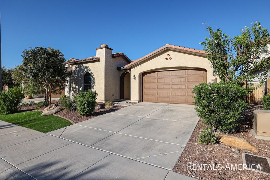 22368 N 98th Ave - Photo 3 of 50