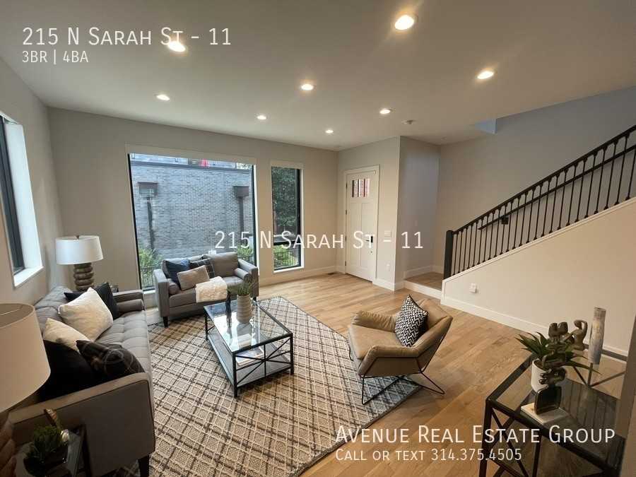 215 N Sarah St #11 - Photo 4 of 46